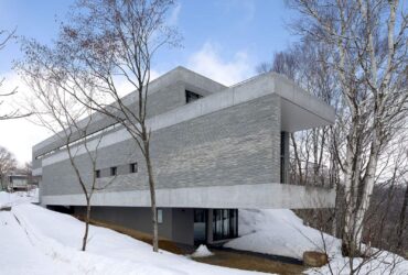 The Clearwater House A Refreshing Vacation Home In Japan 15