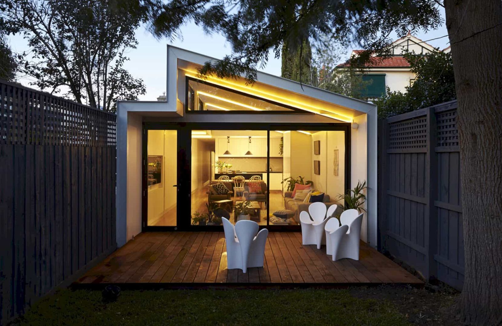 A Boundary To Boundary Row House In Elsternwick 7
