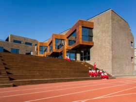 Affiliated High School Beijing University Project By Crossboundaries 11