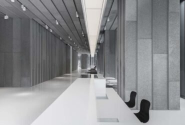 Aluminm Lobby An Environmental Friendly Lobby With Futuristic Design 7