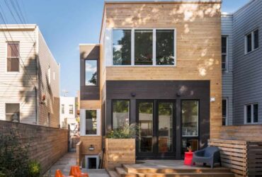 20th Street St Rowhouse An Unusual Wood Frame House In Brooklyn 13