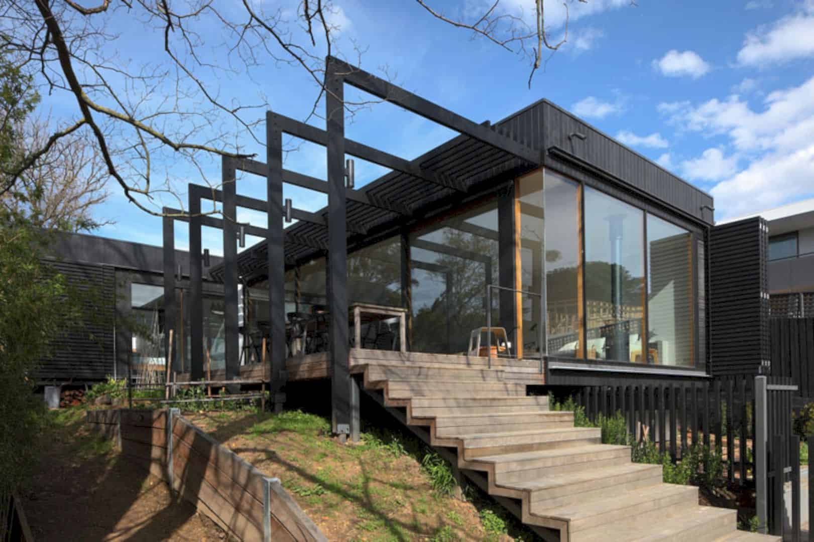 A Black Wood Extension For A Victorian House In Melbourne 10