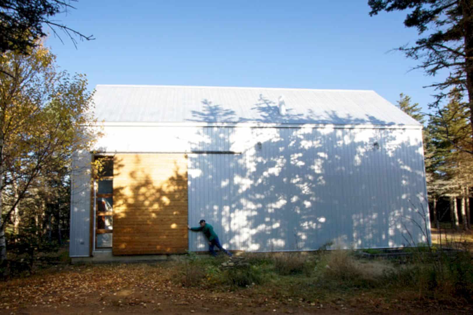 Nb20°5 A House Studio Inspired By The Maritimes Vernacular Architecture 2