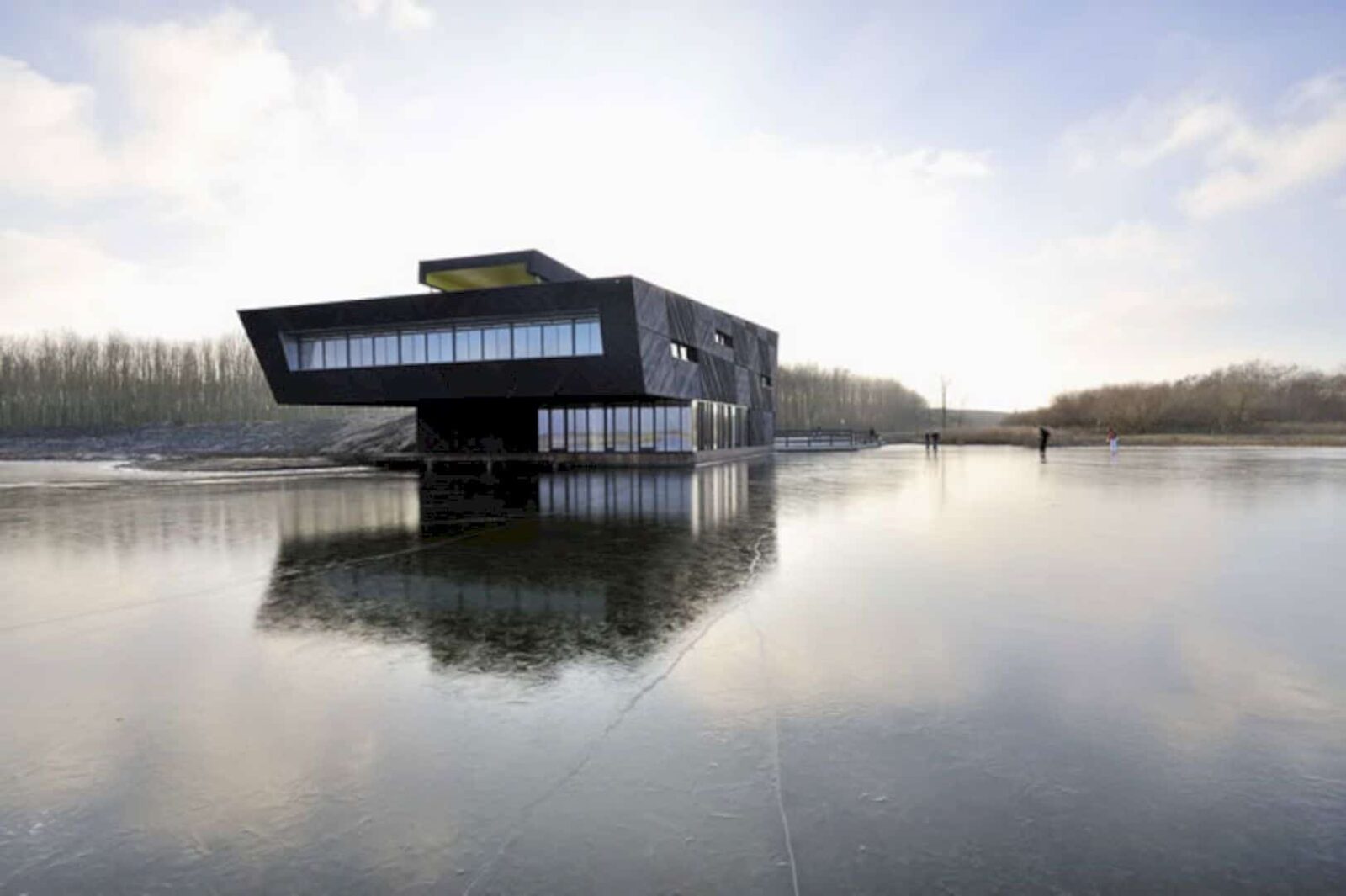 The Oostvaarders A Nature Education Center In Almere 7