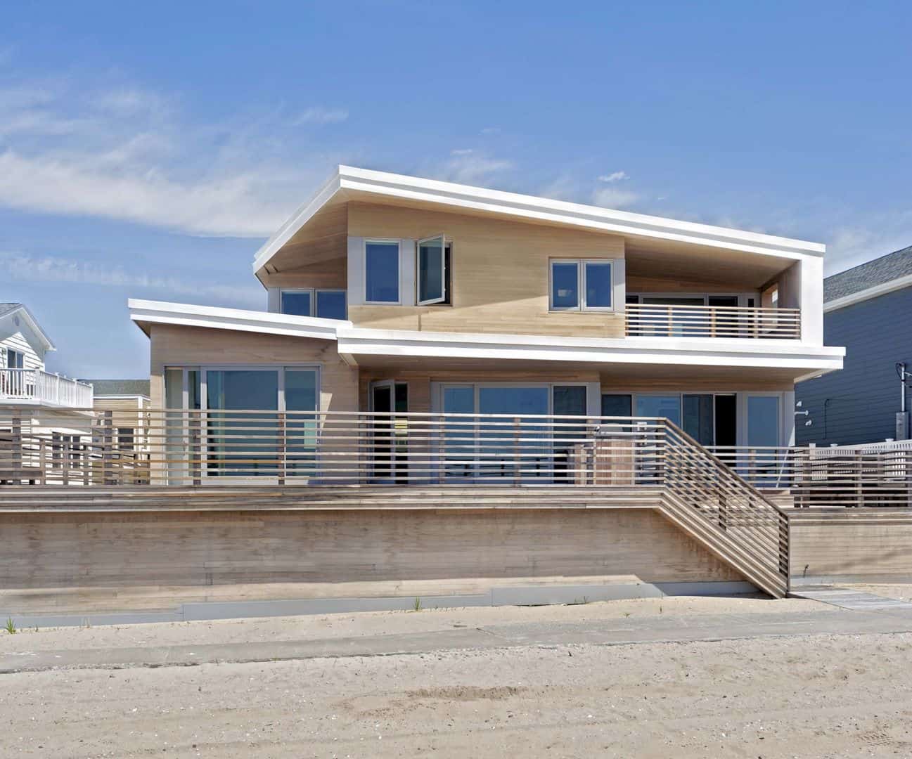 The Surfboard House A Beach House With Cooperative Structure 10