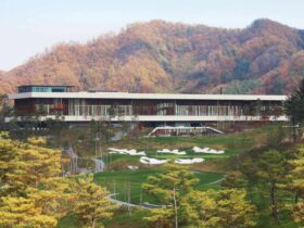 Whistling Rock Golf Clubhouse 14