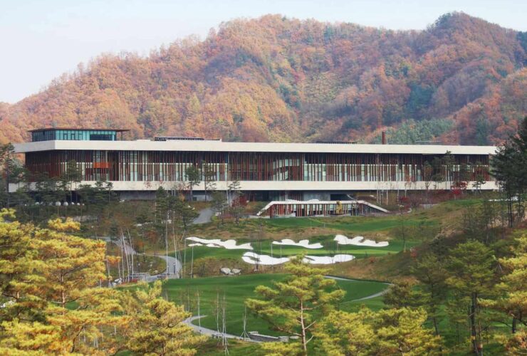 Whistling Rock Golf Clubhouse 14