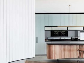 A Concrete Home Built Above A Garage In Sydney 4