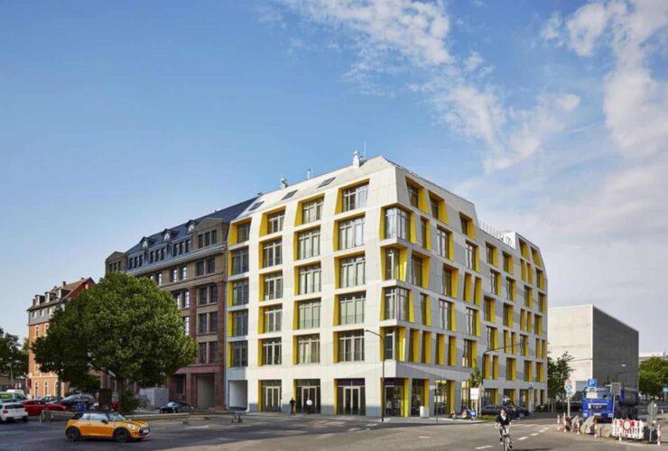 Main East Side Lofts A Mixed Use Residential Building In Frankfurts Osthafen 6
