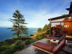 The Post Ranch Inn A Rustic Eco Luxury Hotel Overlooks The Pacific 4