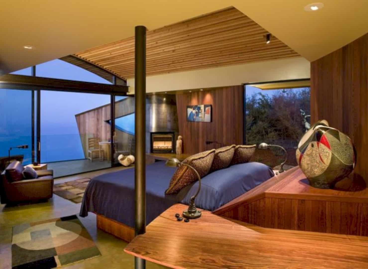 The Post Ranch Inn A Rustic Eco Luxury Hotel Overlooks The Pacific 5