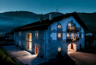 The Transformation Of A 300 Year Old Baserri Into A Modern Dwelling 5
