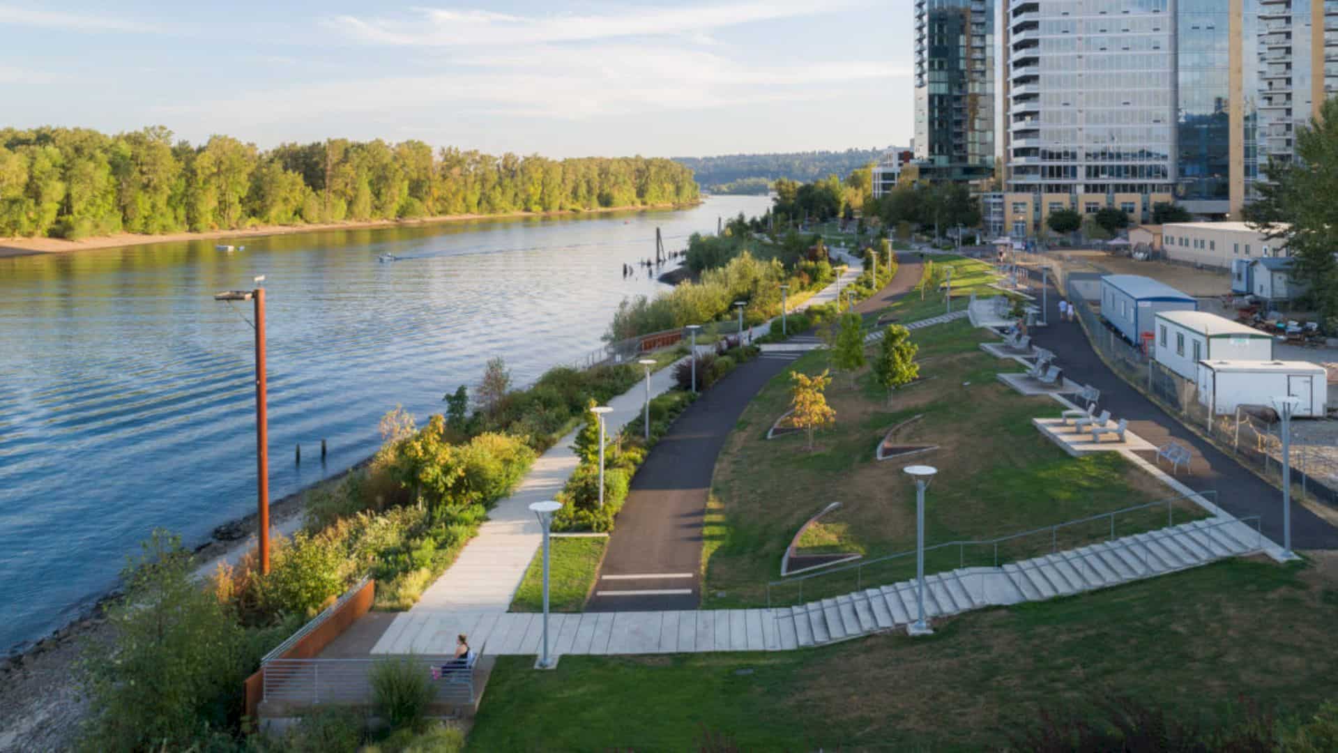 South Waterfront Greenway 13