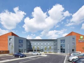 Holiday Inn Express St Albans An Open Lobby Hotel With Imporved And Expanded F & B Offering 3