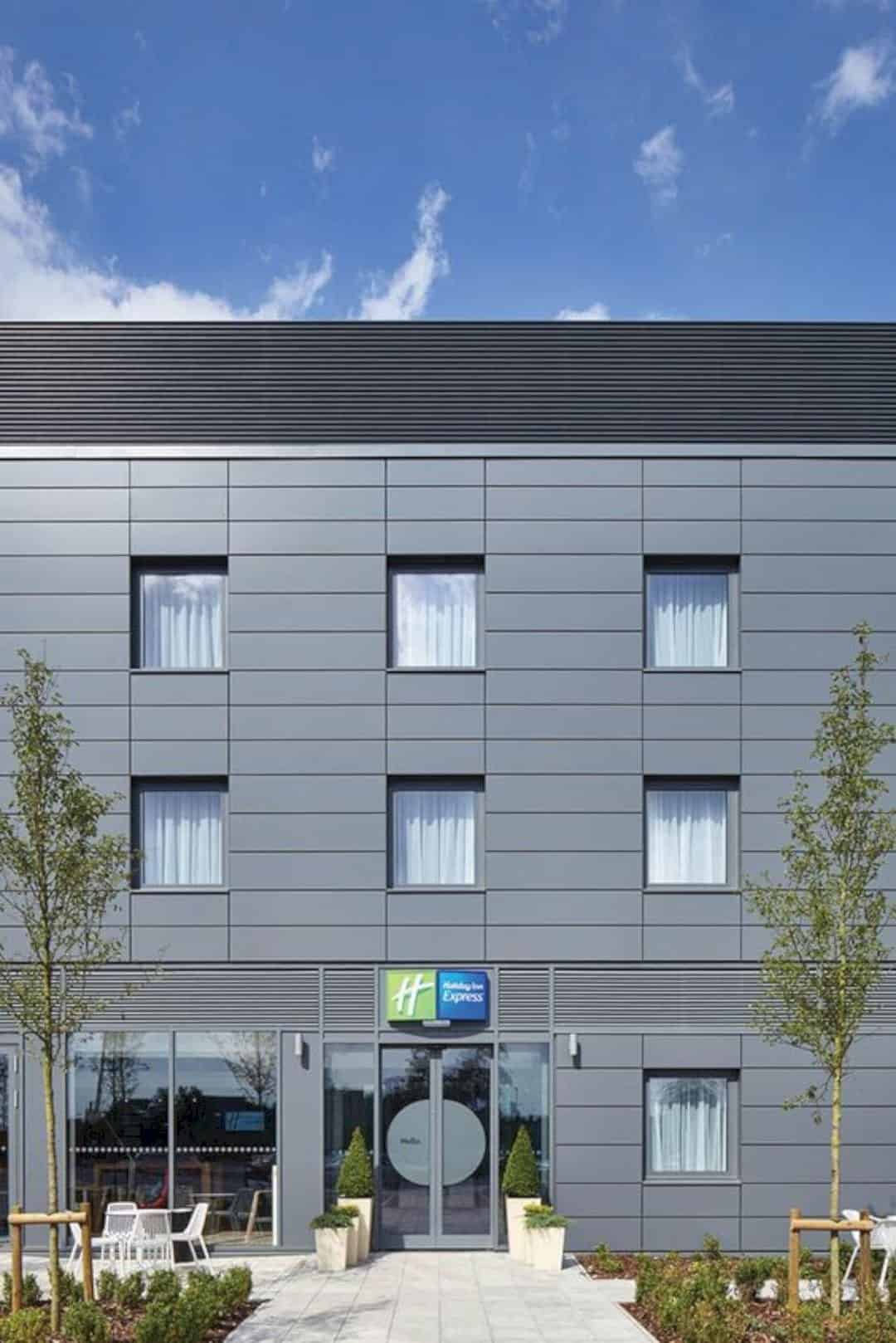 Holiday Inn Express St Albans An Open Lobby Hotel With Imporved And Expanded F & B Offering 4