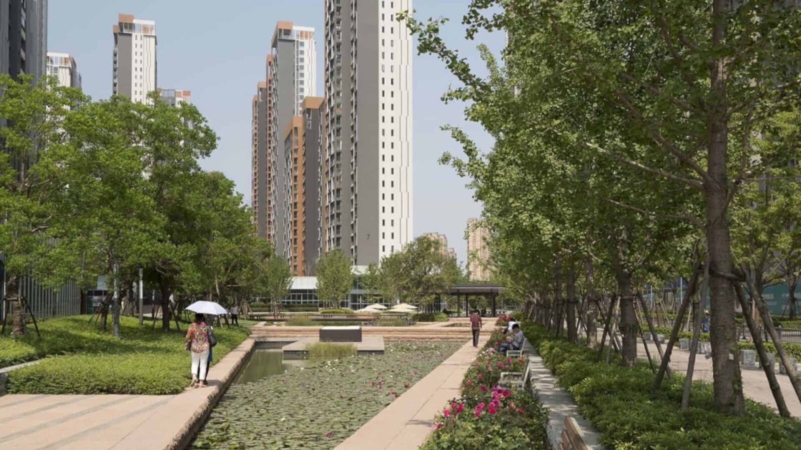 Raysom City A Public Park Reflecting The Live In An Urban Waterside Setting 8
