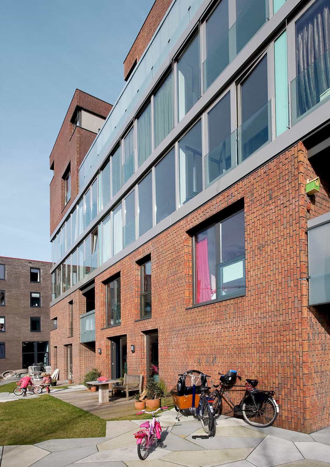 Urban Villa Myriad A Residential Building That Stands Out In Funenpark Amsterdam 1