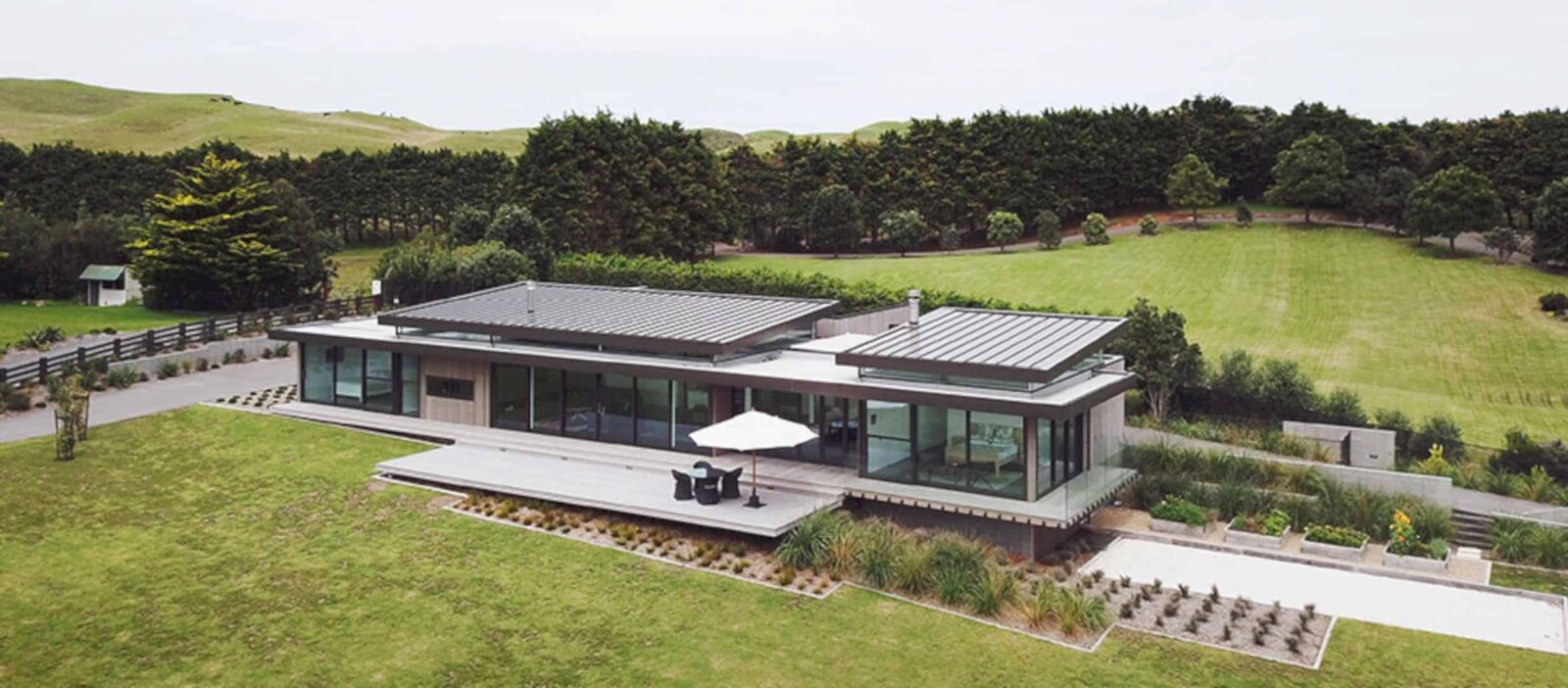 Lake House 1