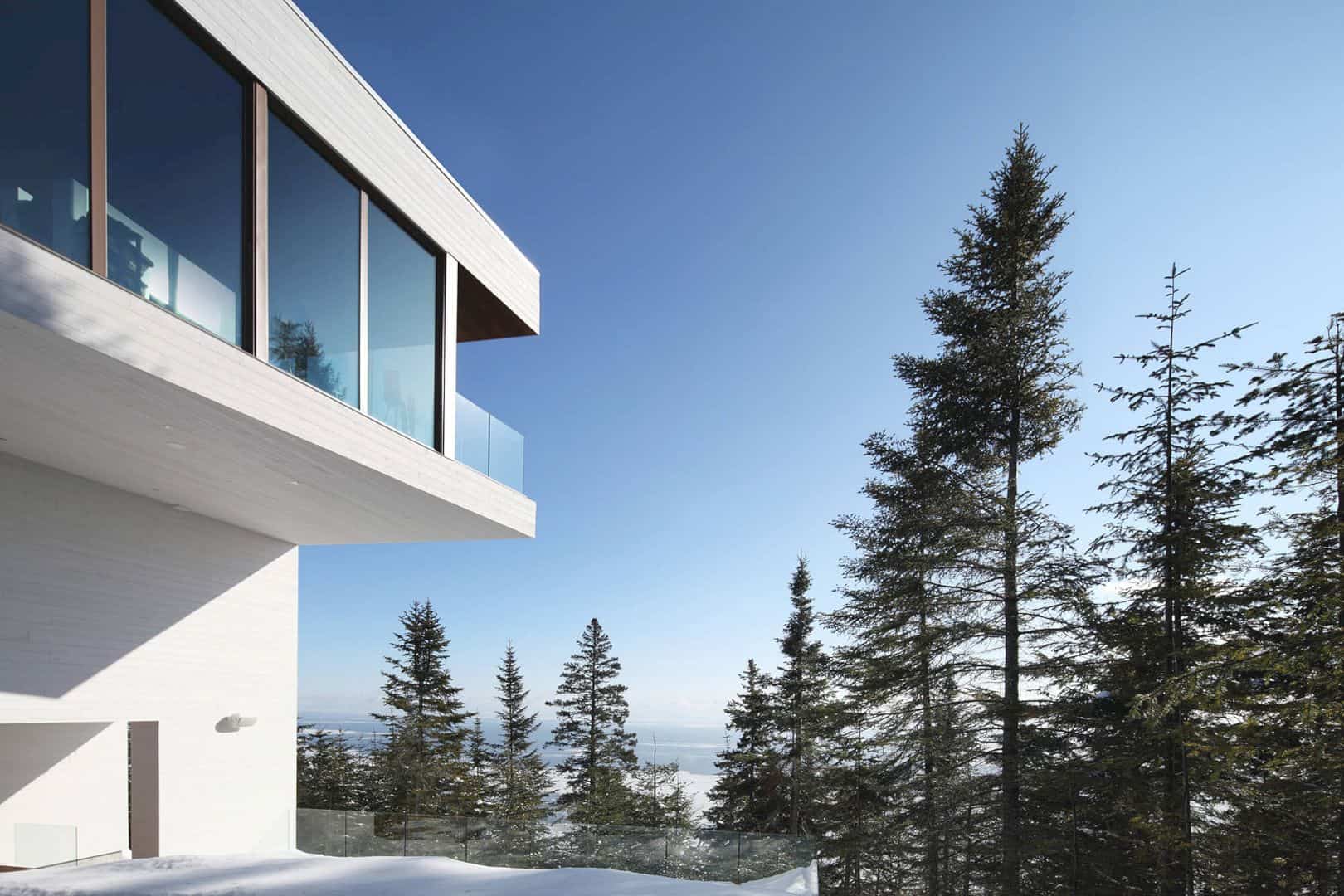 Residence Des Grands Jardins A Contemporary Home Overlooking The St Lawrence River 11