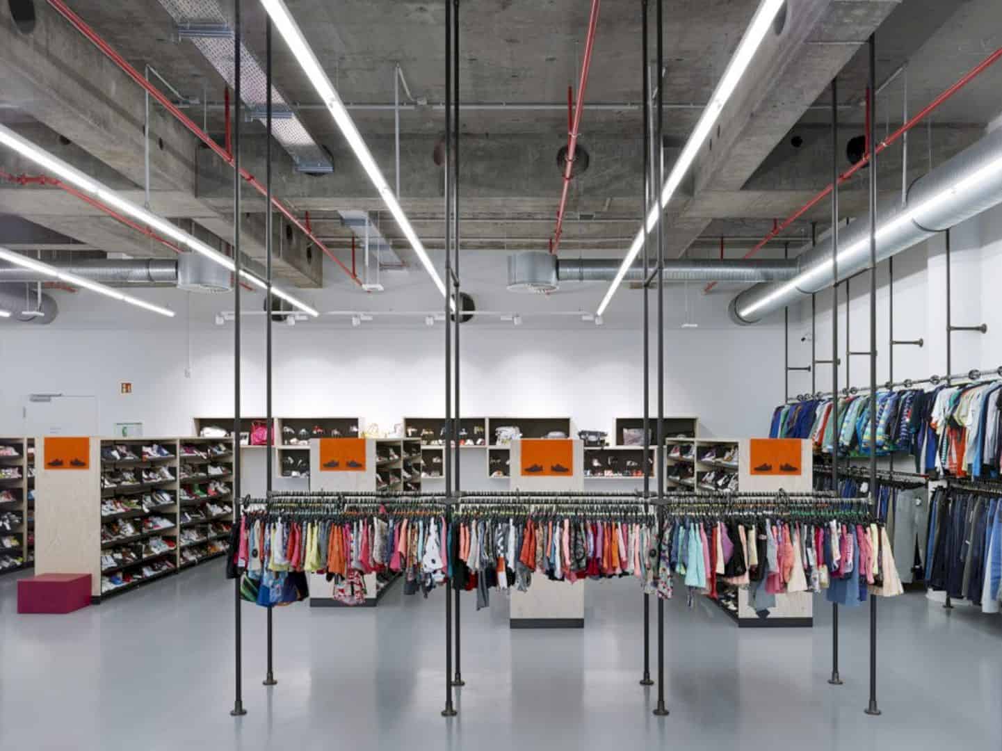 Zalando Outlet An Online Clothing Retailer Adopting Contemporary Loft Like Environment 3