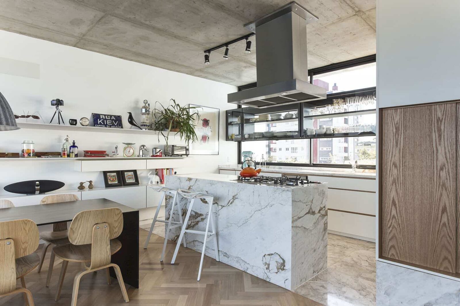 Kiev Apartment 8