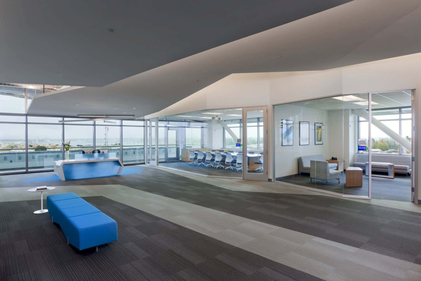 Navis New Headquarters Incorporating Dynamic Architectural Elements 2