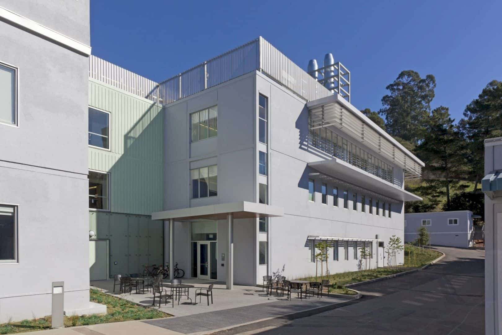 Lawrence Berkeley National Laboratory Building 74 Recycling Old Building To A Modern Research 7