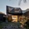 A Modern Residence Showcasing The Cohesion Of External And Internal Forms 10