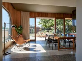 Bustle House Maintaining The Beauty And Continuity Of An Ageing Victorian Terrace 11