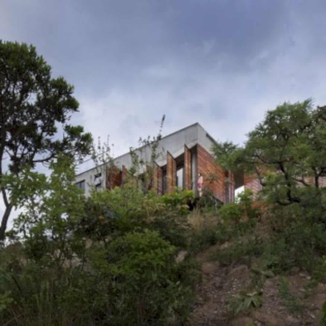 Casa No Cerrado A Modern House On The Serra Da Moedas Foothills 15