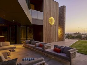 Ocean Residence A Beach House That Merges An Interior And Exterior Surrounding Landscape 11