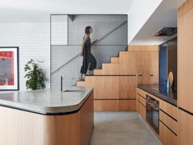 Perimeter House A Secluded House That Displays A Vibrant Industrial Context 4