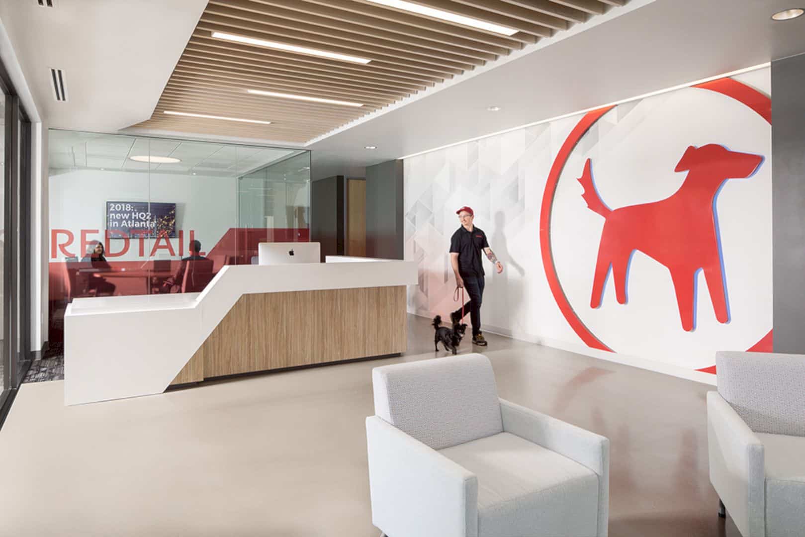 Redtail Technology A Dog Friendly Work Environment Oozing Playful Nature And Edgy Sophistication 9