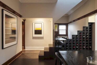 Wavenhoe Residence A Living Place Highlighting Its Deco Period Origins 6