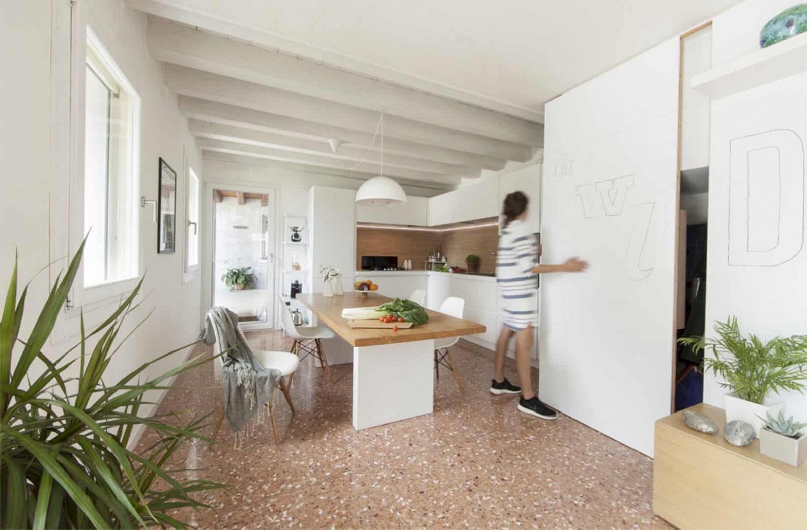 House PB 8