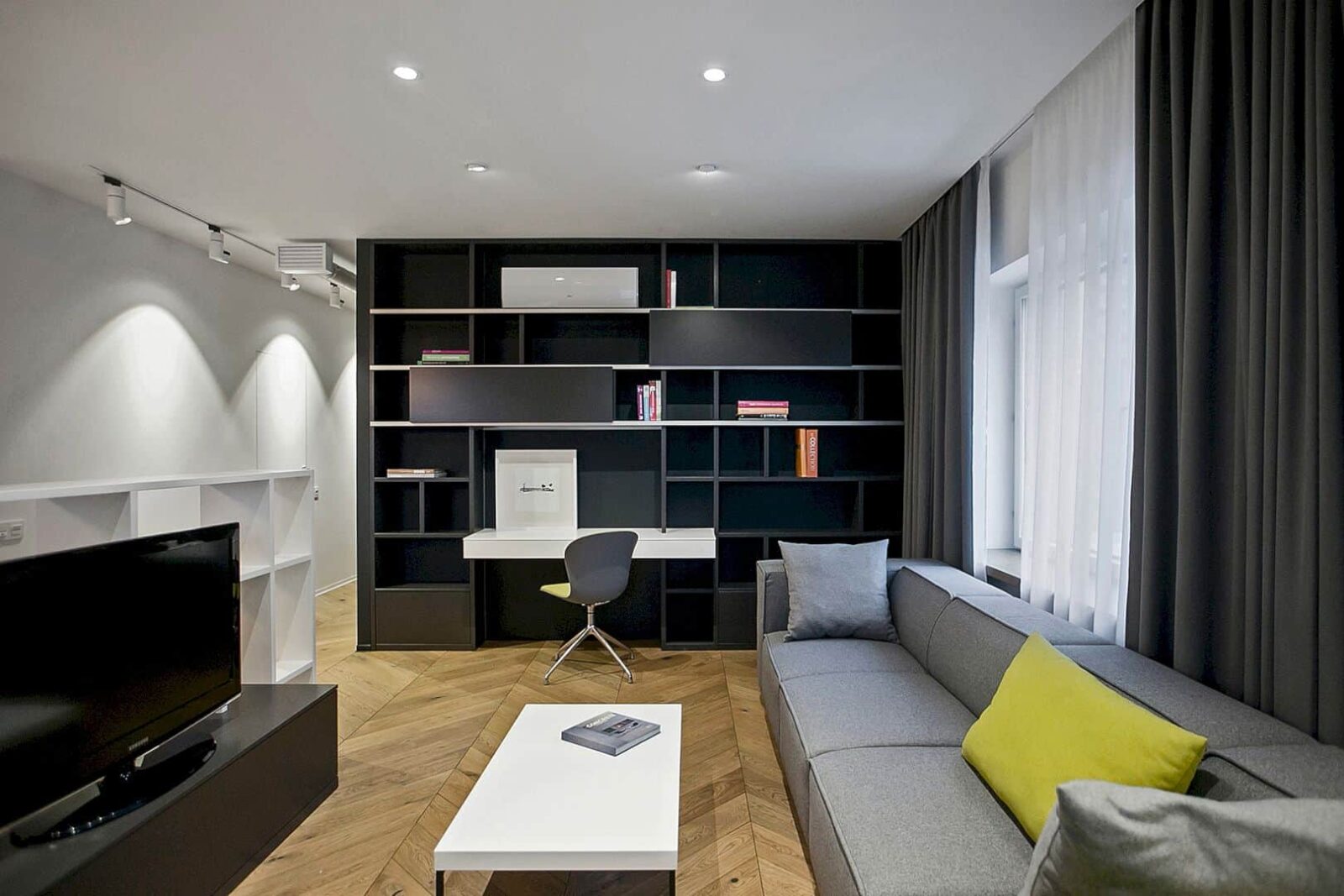 F12 Apartment 12