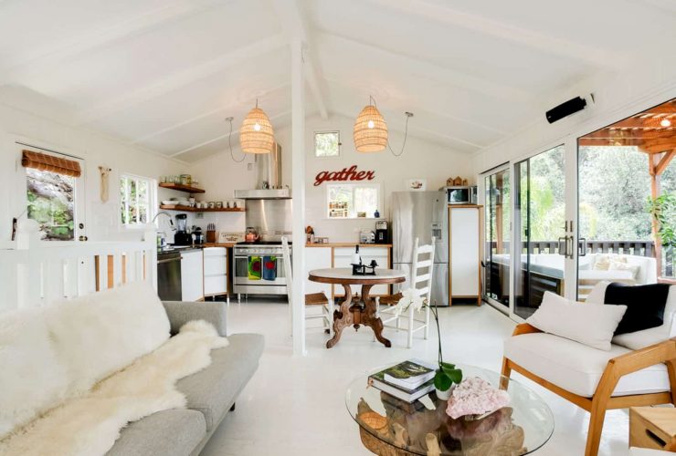 Cheerful Canyon Living 3