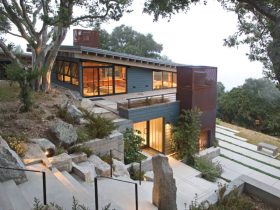 House Ocho 8