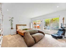 3737 Oakfield Drive 9
