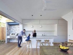 Saw Tooth House 14
