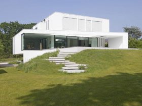 T House 4