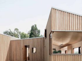 Three Piece House 21