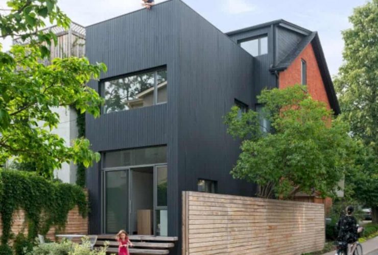 Contrast House 15