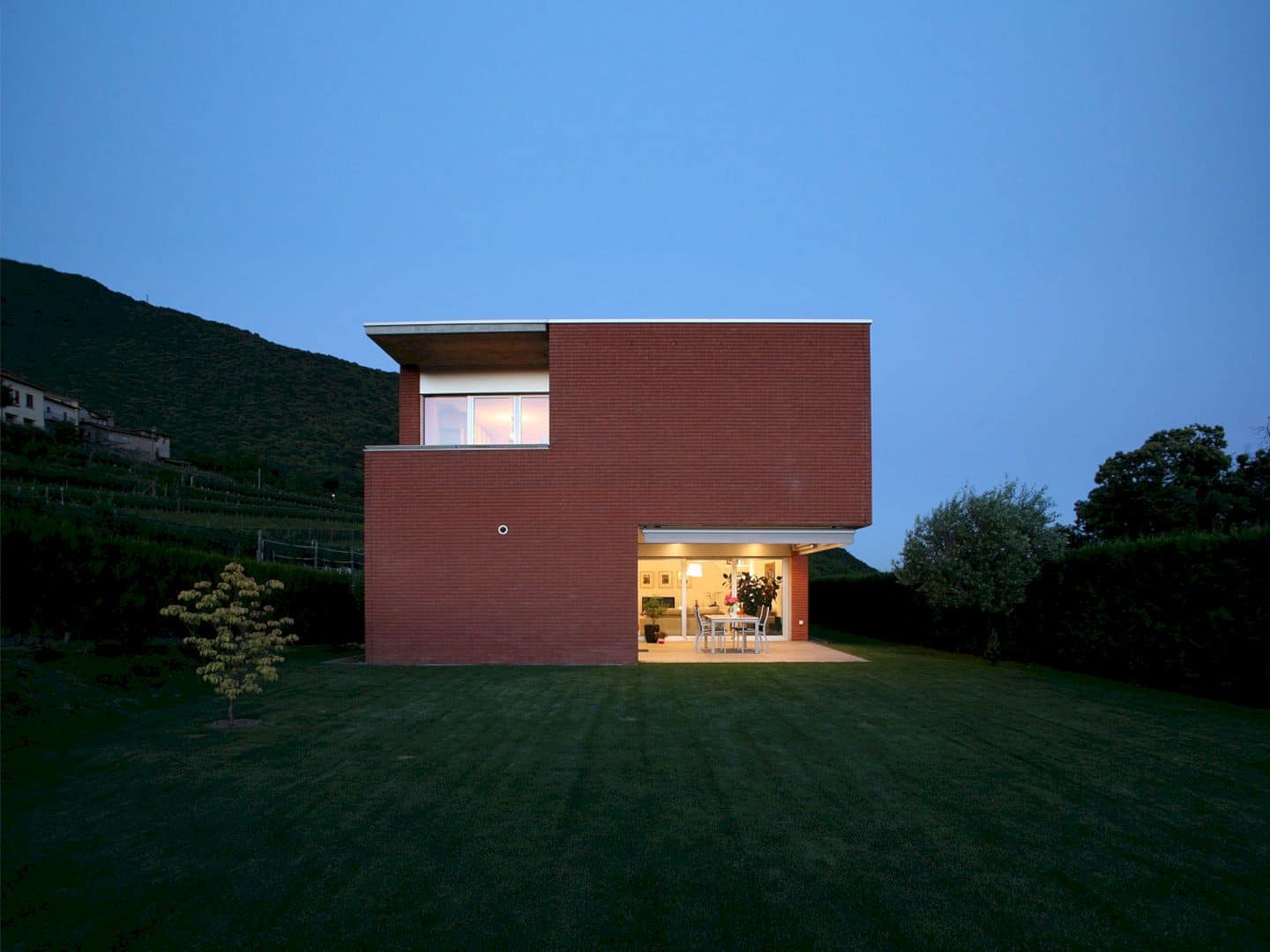 Swiss House V 1