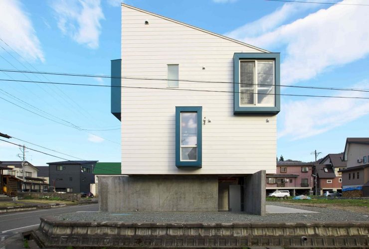 Tomi House 12