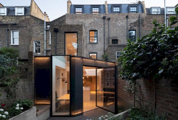The Weaving House 13