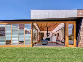 Sliding Doors 10