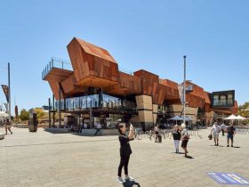 Yagan Square 14