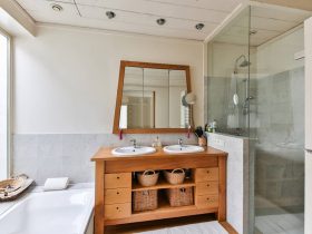 Bathroom 2132342 1280