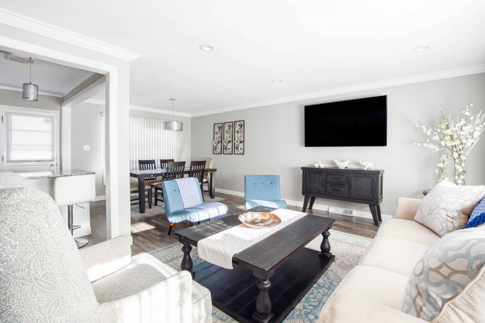 Ceiling Chairs Clean 1884235